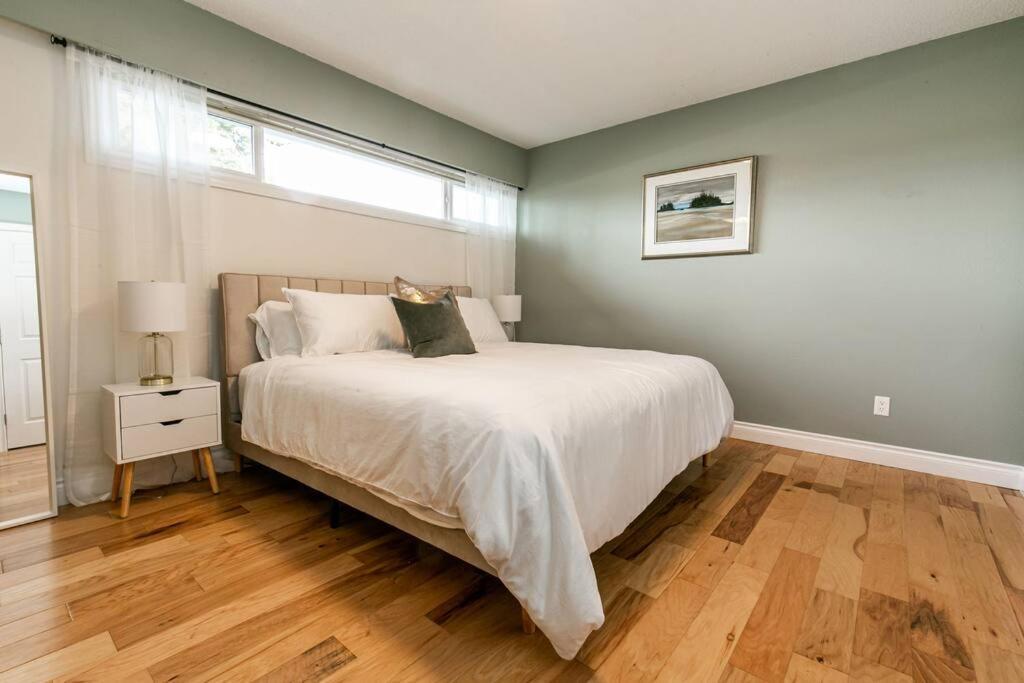 Sunrise Escape - Close To The Beach! Victoria Exterior foto